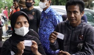 B3449C32-8804-417F-99D2-5F39C8303DD1