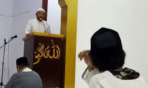 Kadis-Sosial-Ari-Setiawan-Isi-Cerama-Tarawih--(1)